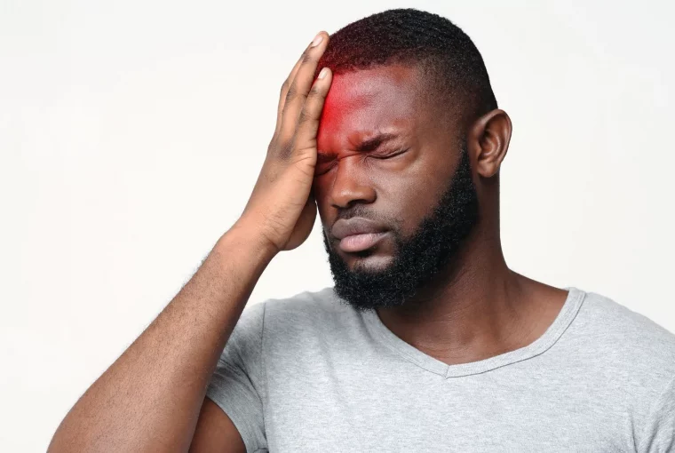 a man suffering post-concussion symptoms